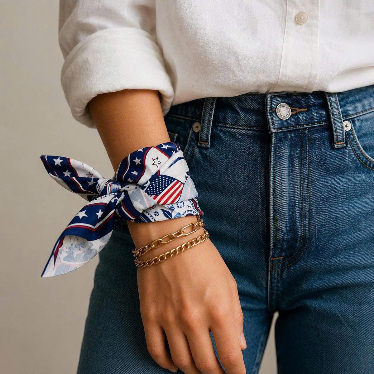 USA Golf Bandana – American Flag, Clubs & Paisley Print – Square Headband, Patriotic Accessory